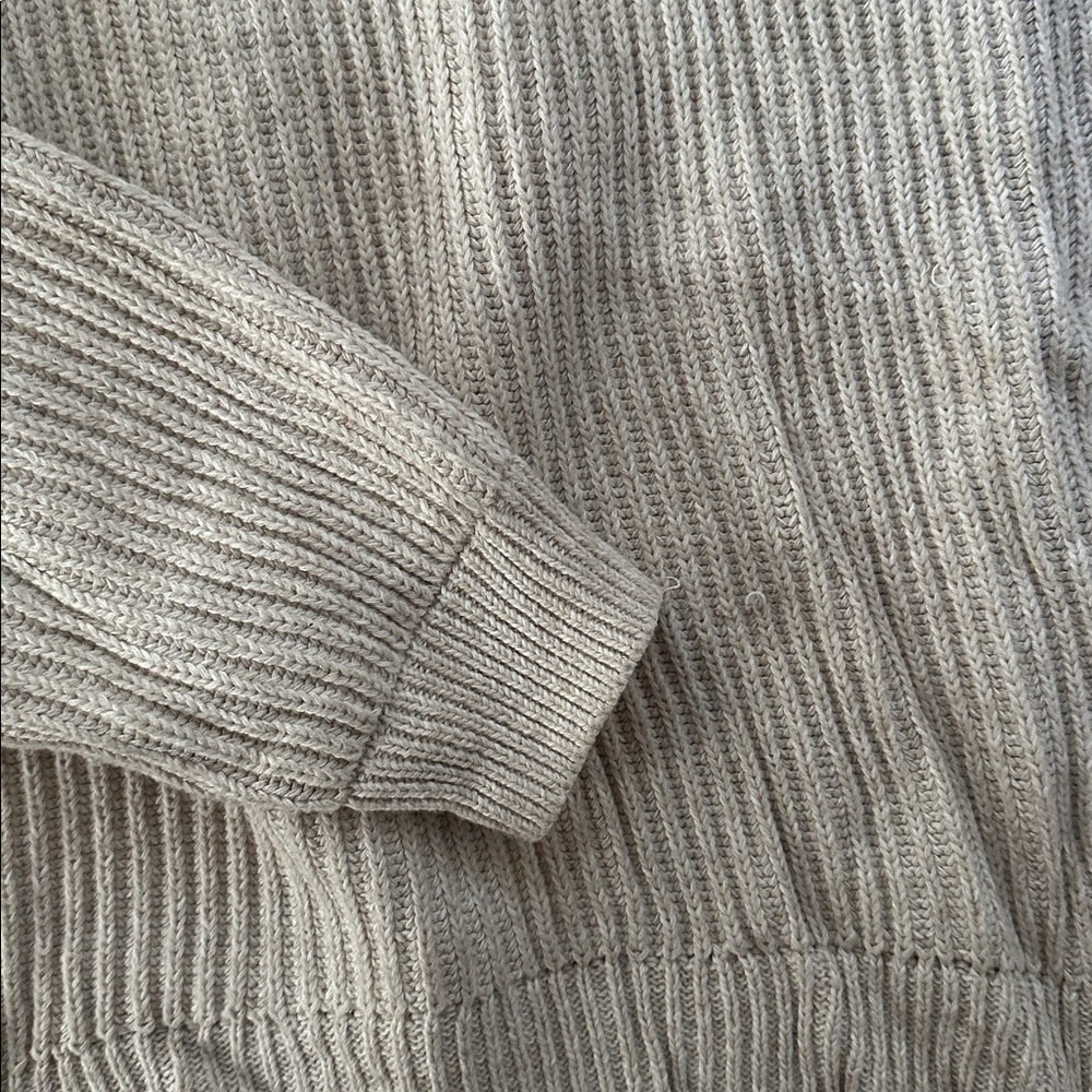 GAP Light Gray Ribbed Knit Pullover - Picture 3 of 4